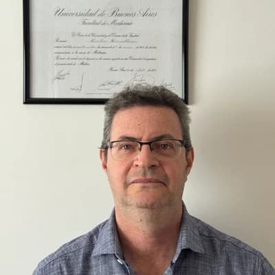 Dr/a. Martín Rosenblum